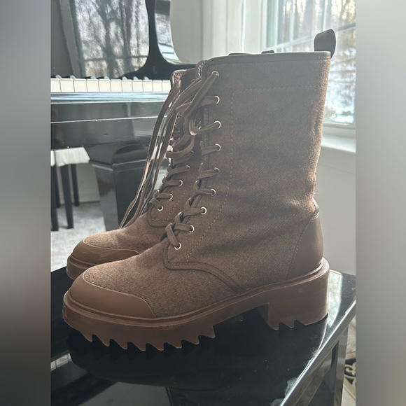 COPY - Tamara Mellon Runway Combat Boots 2” Platform Wool Leather Trim Women’s … - Picture 4 of 16